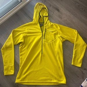 Yellow Patagonia Men’s R1 Hoody